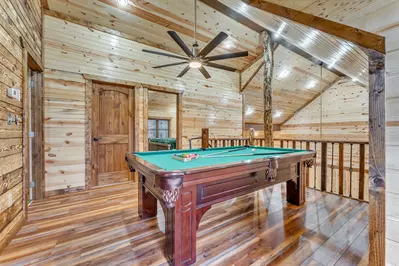 Broad Mountain View 42