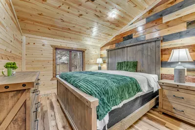 Broad Mountain View 43