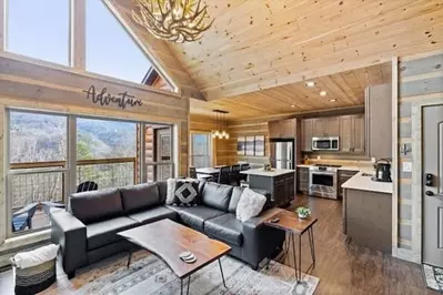 Dreamy Views @ Timber Cove