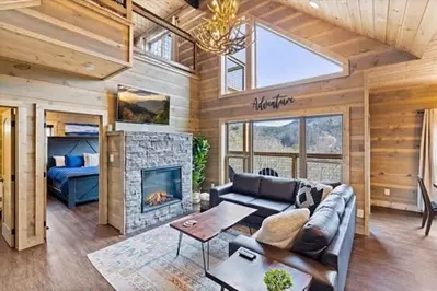 Dreamy Views @ Timber Cove