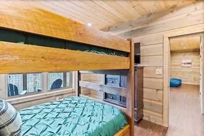 Dreamy Views @ Timber Cove 112 15