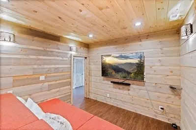 Dreamy Views @ Timber Cove 112 24