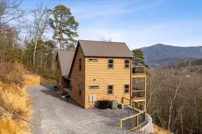 Dreamy Views @ Timber Cove 112 33