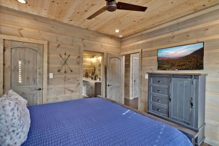 Dreamy Retreat @ Timber Cove