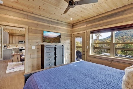 Dreamy Retreat @ Timber Cove