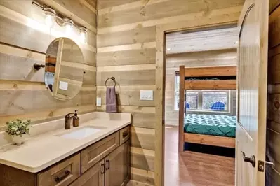Dreamy Retreat @ Timber Cove 111 21