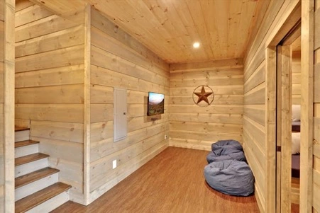 Dreamy Retreat @ Timber Cove