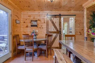 Luxury Mountain Lodge 11