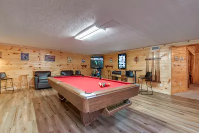 Luxury Mountain Lodge 18
