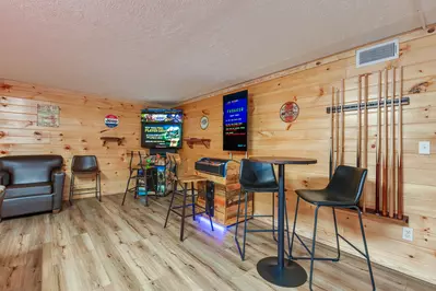 Luxury Mountain Lodge 20