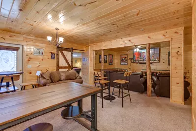 Luxury Mountain Lodge 27