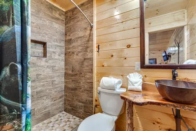 Luxury Mountain Lodge 35