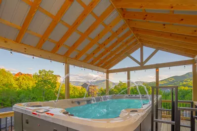 Apres Chalet 3