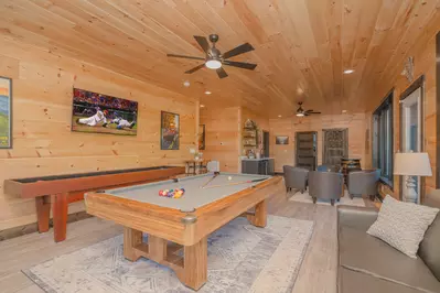 Apres Chalet 58