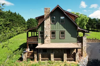 Rainbow Valley Retreat 0