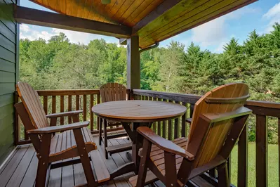 Rainbow Valley Retreat 22