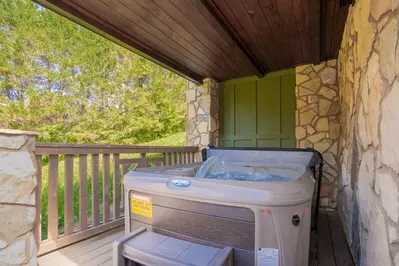 Rainbow Valley Retreat 50
