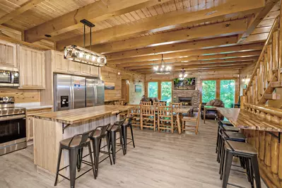 Swimming Bear Lodge 12