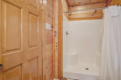 Swimming Bear Lodge 28