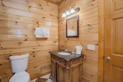 Swimming Bear Lodge 45