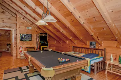 Majestic Splendor Lodge 25