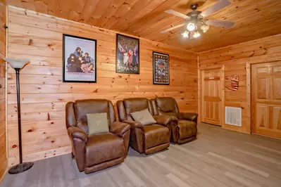 Majestic Splendor Lodge 37