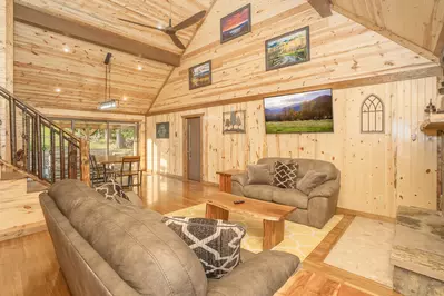 Broad Mountain View 10