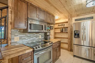Broad Mountain View 16