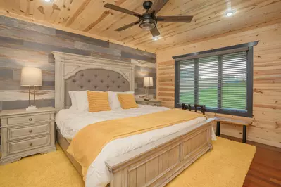 Broad Mountain View 28