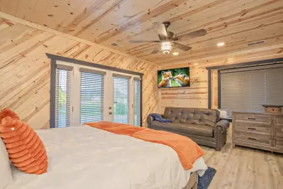 Broad Mountain View 37