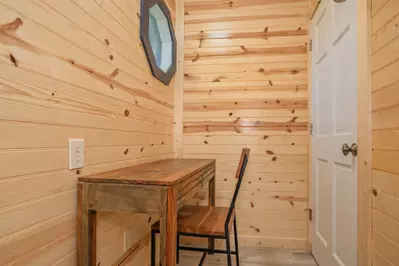 Broad Mountain View 38