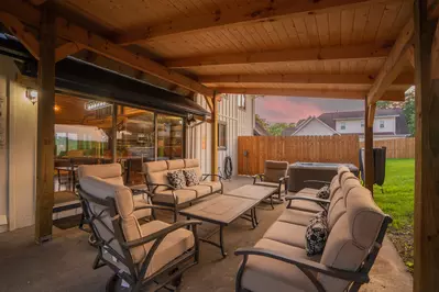 Broad Mountain View 48