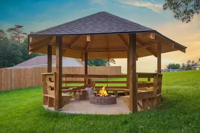 Broad Mountain View 56