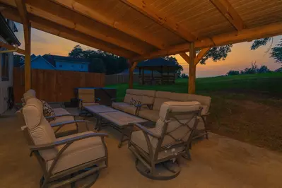 Broad Mountain View 57