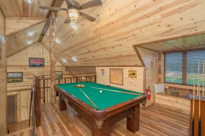 Broad Mountain View 61
