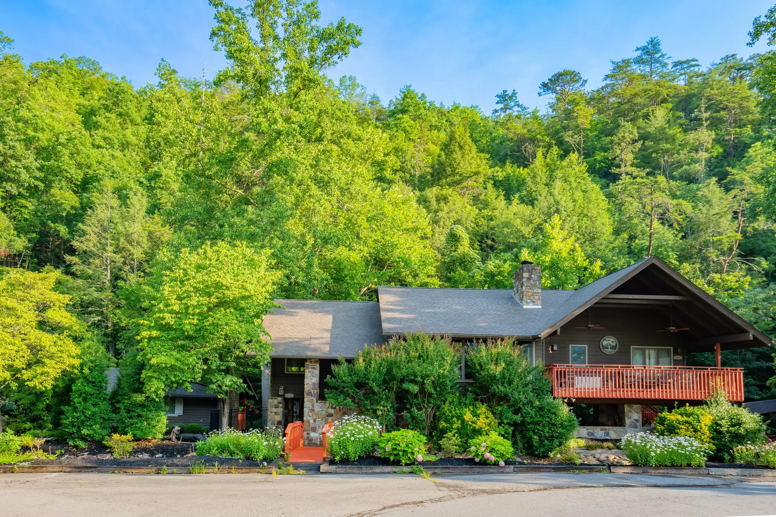 Bear Lodge at Bent Creek
