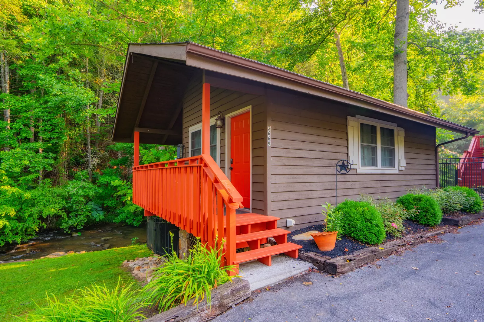 Bear Lodge at Bent Creek