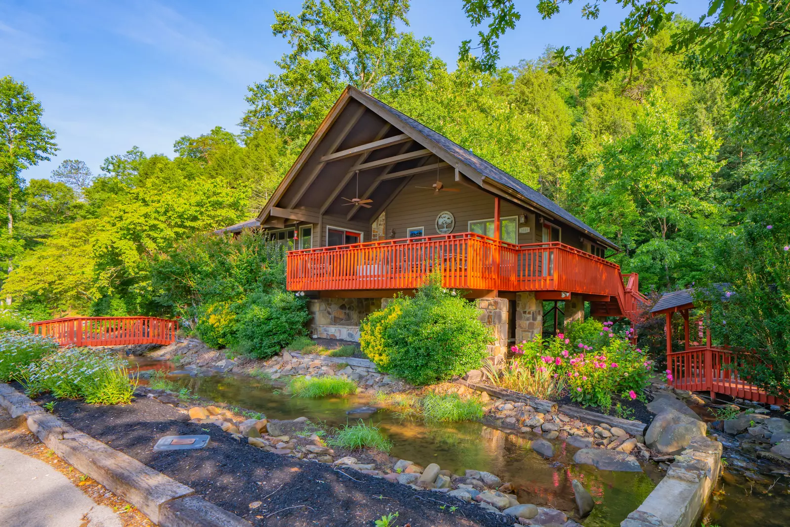 Bear Lodge at Bent Creek