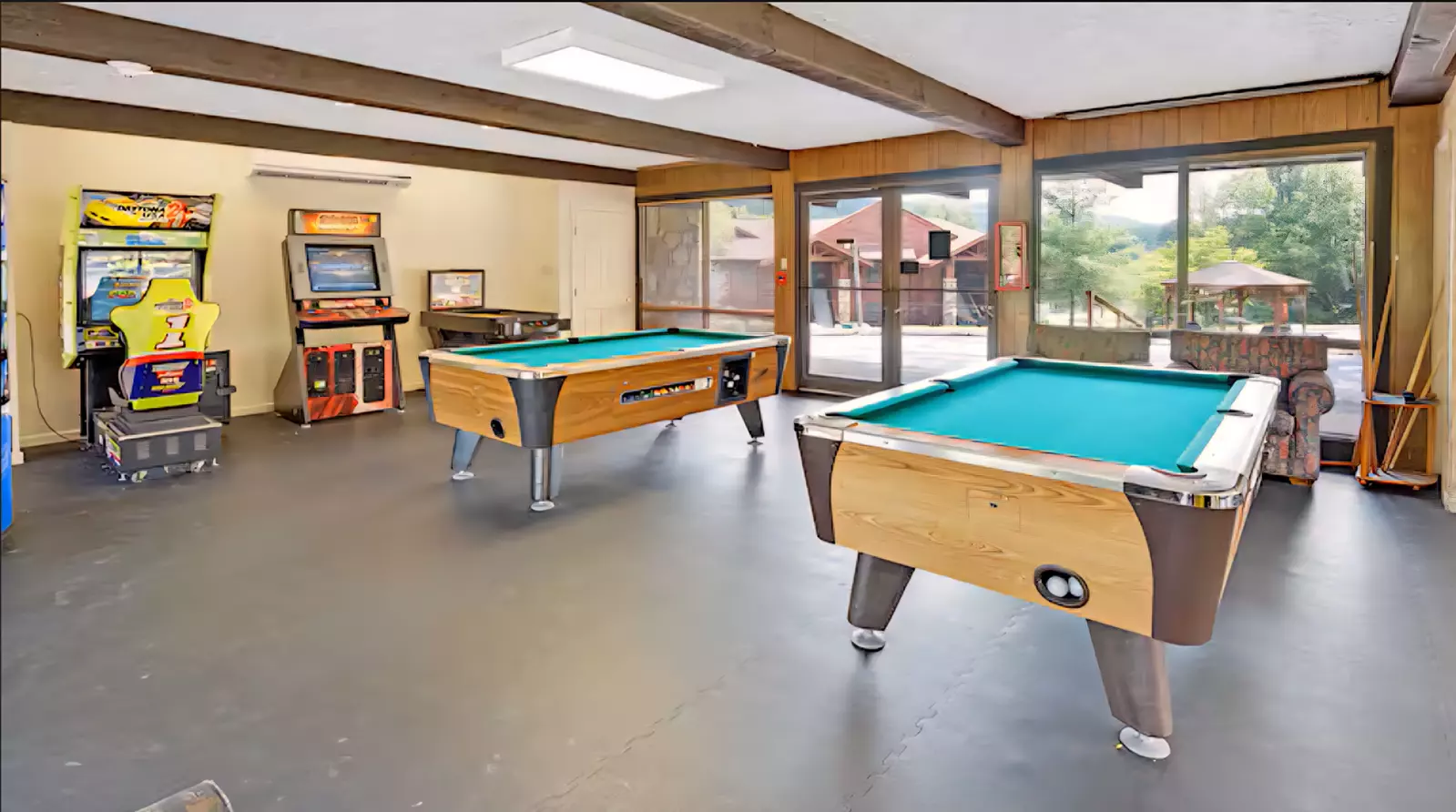 Bear Lodge at Bent Creek