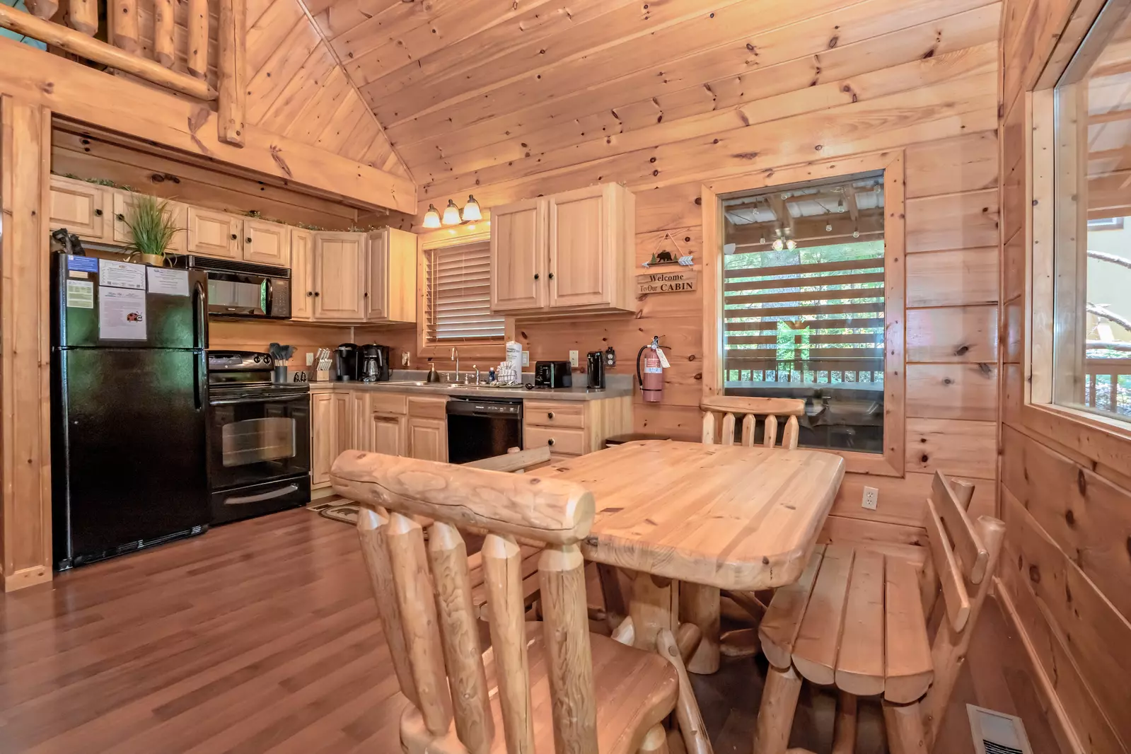Bear Paw Lodge