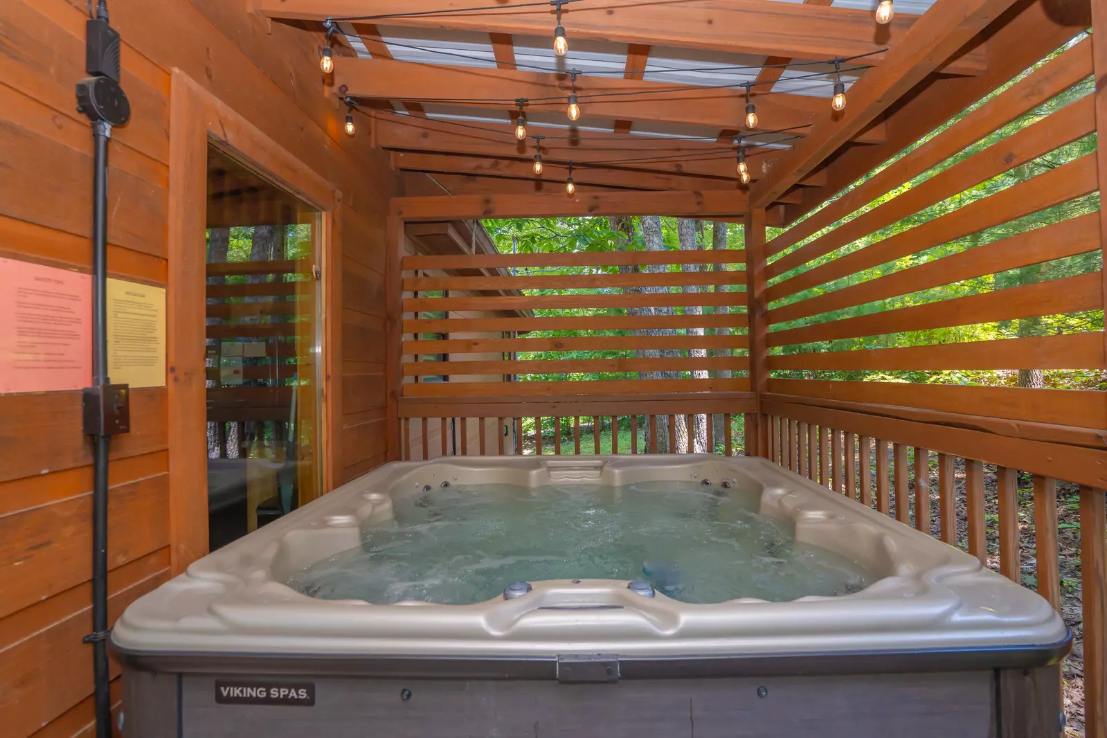 Bear Paw Lodge