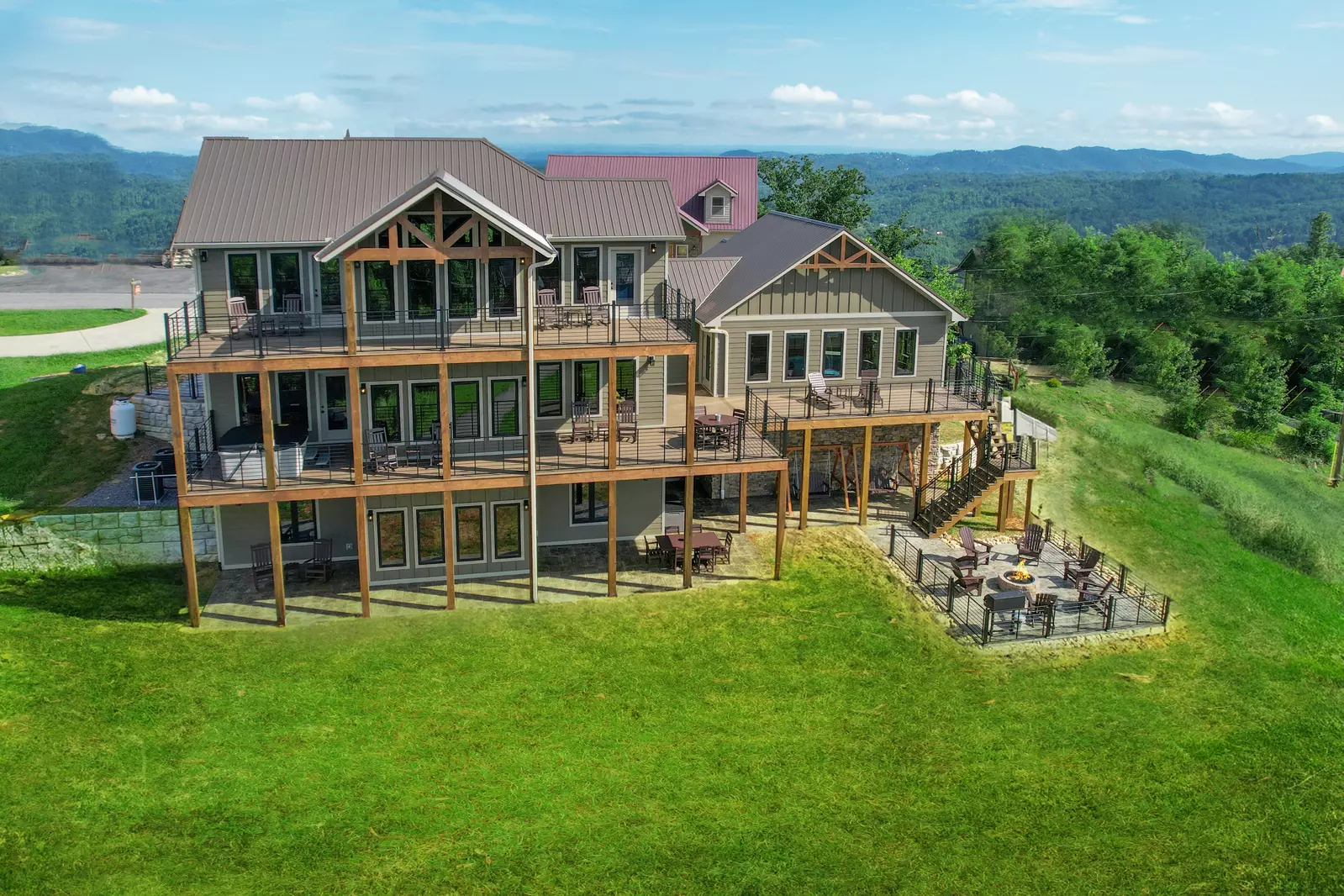 A Gatlinburg Mountain Top Splash