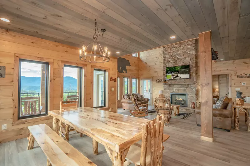A Gatlinburg Mountain Top Splash