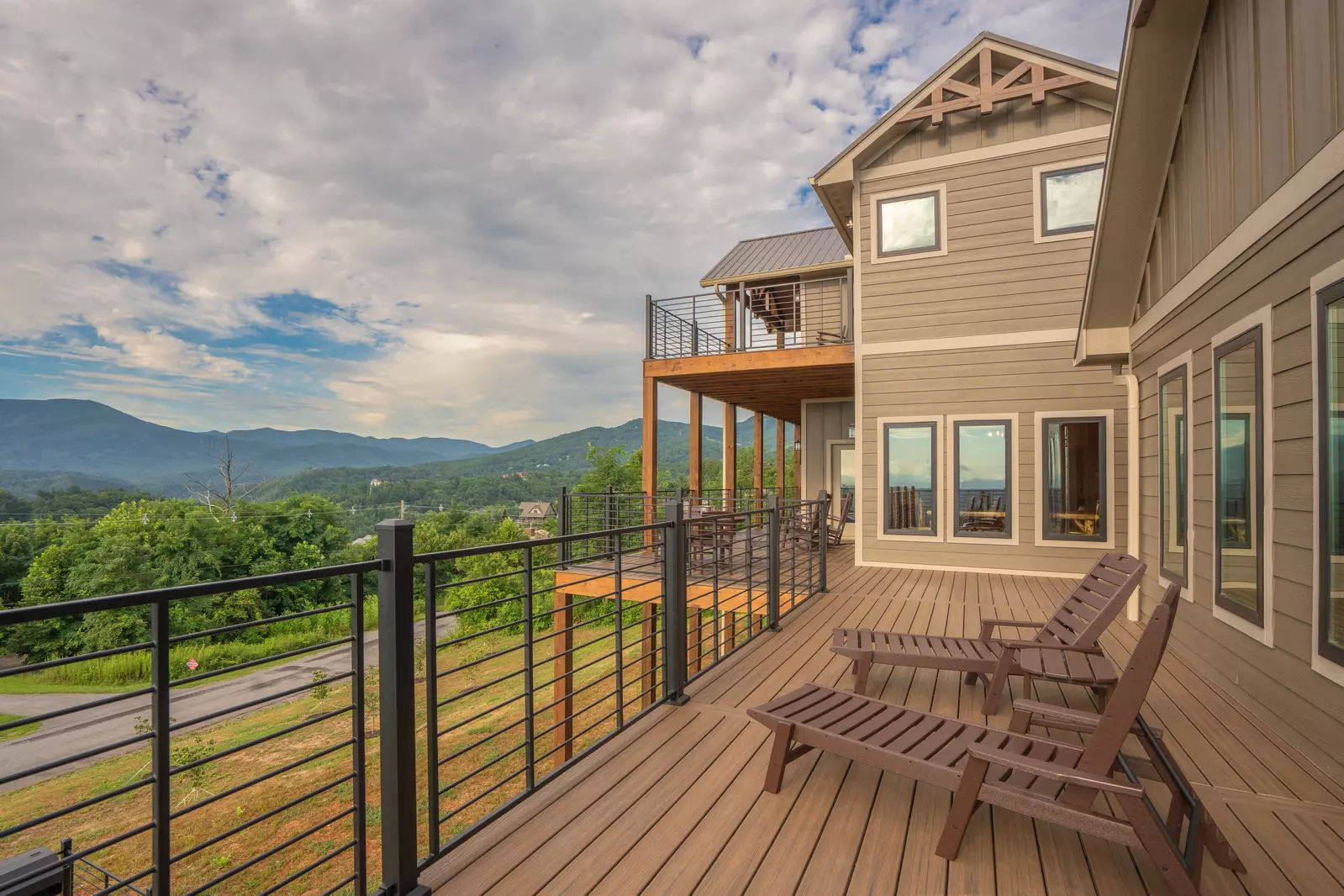 A Gatlinburg Mountain Top Splash