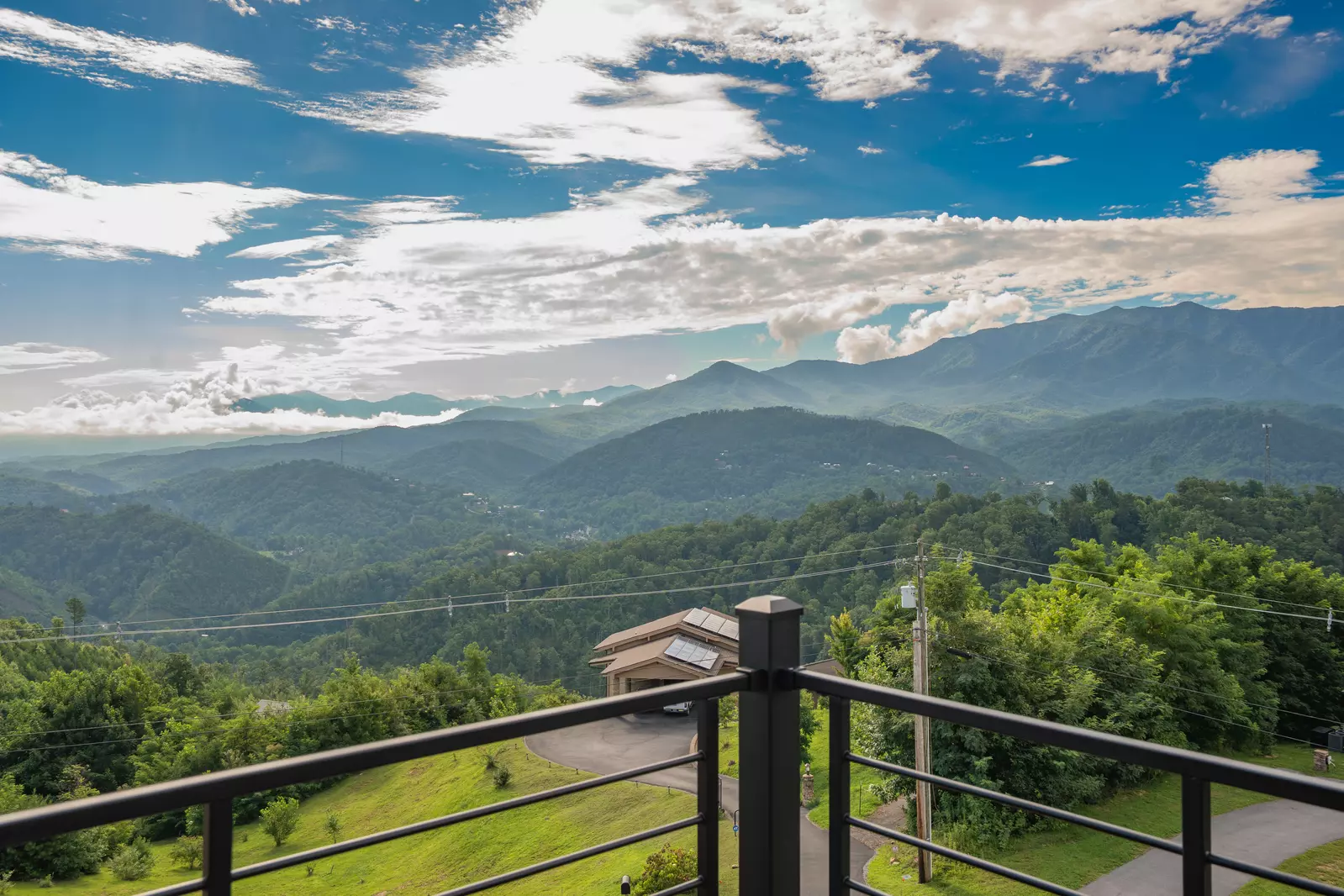 A Gatlinburg Mountain Top Splash