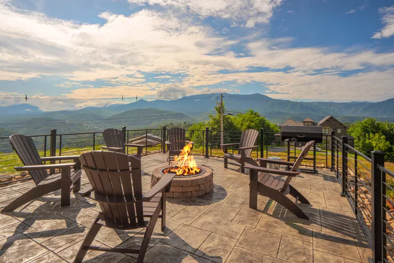 A Gatlinburg Mountain Top Splash