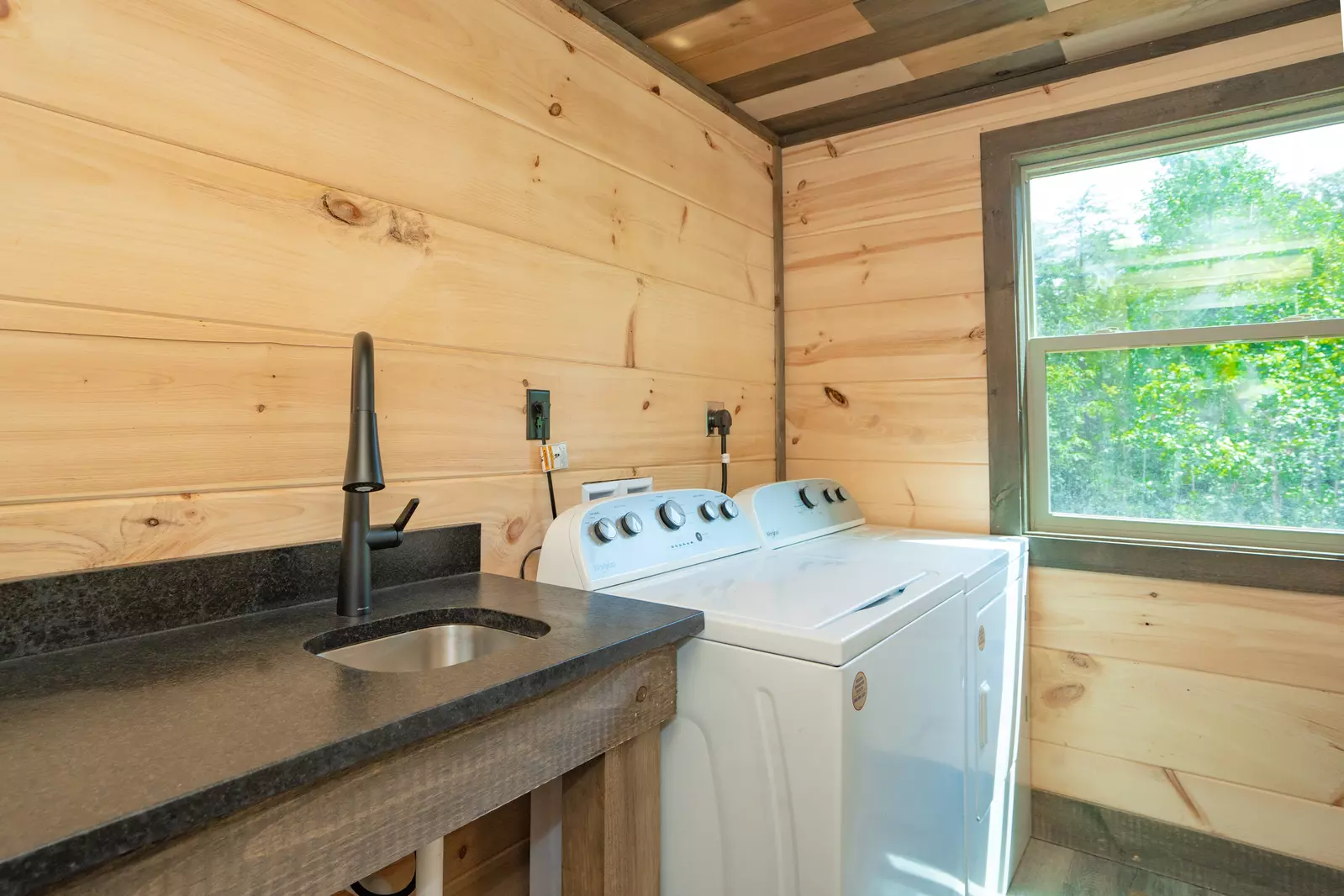 Bluff Ridge Retreat