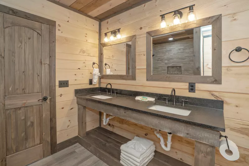 Bluff Ridge Retreat