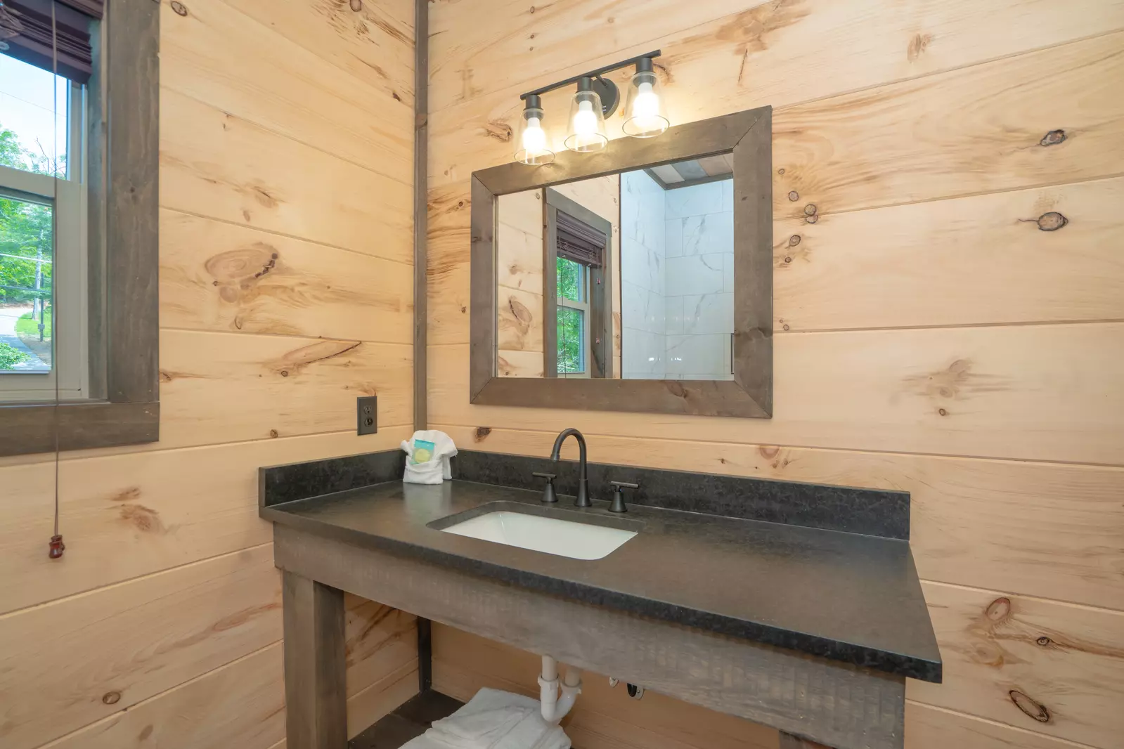 Bluff Ridge Retreat