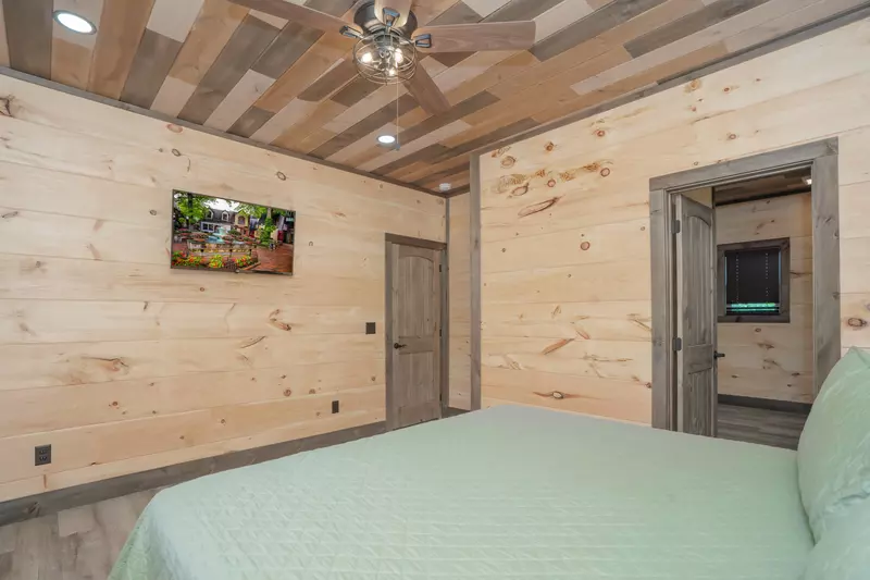 Bluff Ridge Retreat